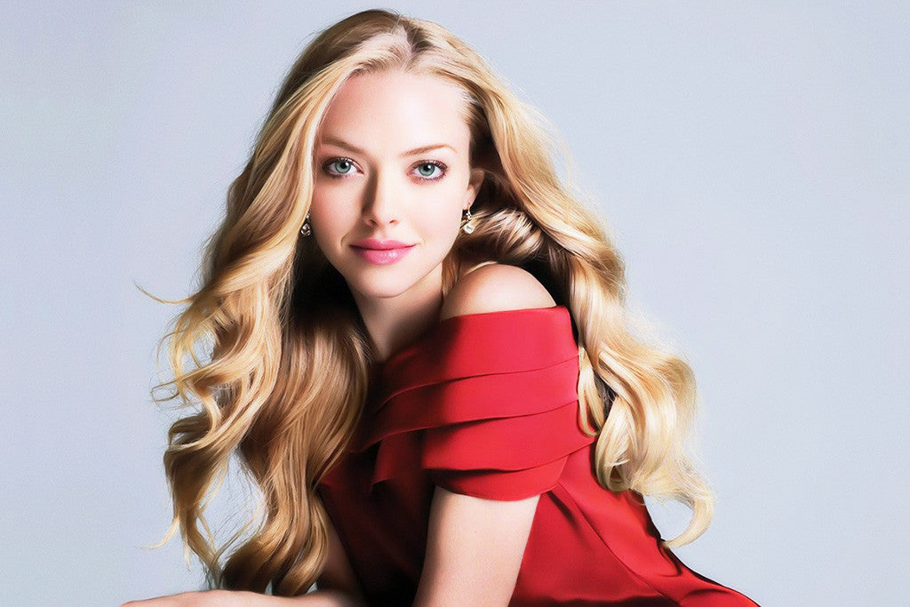 Amanda Seyfried Eyes Poster