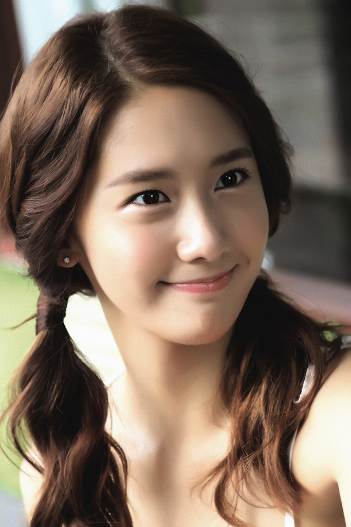 Yoona Face SNSD Poster