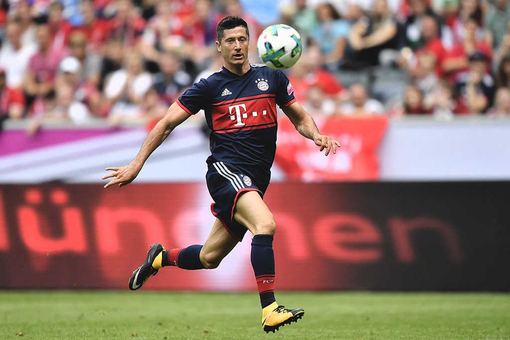 Robert Lewandowski Poster