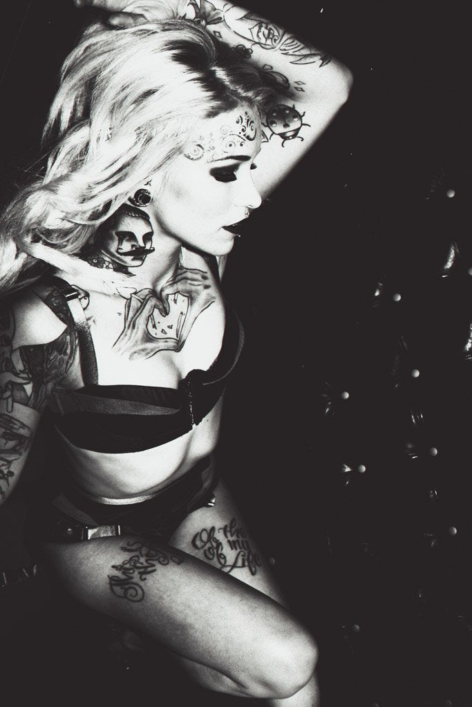 Terri De-Lis Altilar Hot Tattooed Girl Black and White Canvas Poster